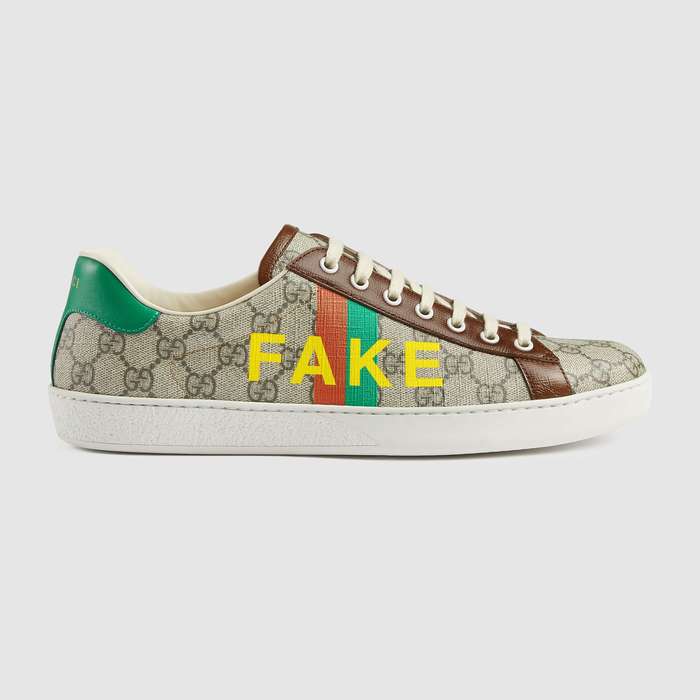 유럽직배송 구찌 GUCCI Gucci Men&#039;s &#039;Fake/Not&#039; print Ace sneaker 6363582GC108260