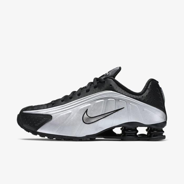 유럽직배송 나이키 NIKE Nike Shox R4 Men&#039;s Shoe 104265-045