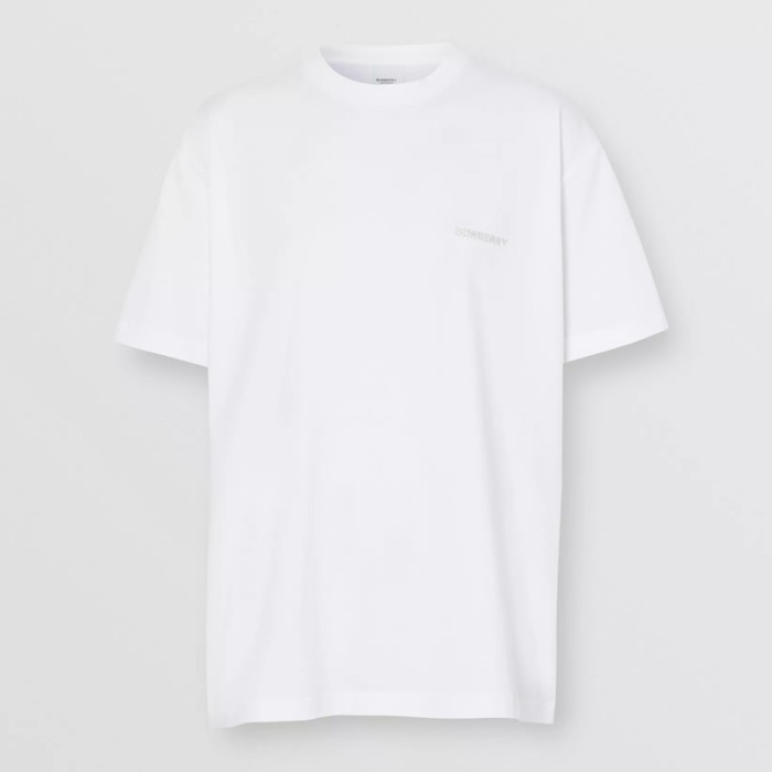 유럽직배송 버버리 여성 코튼 오버사이즈 티셔츠 화이트 BURBERRY Woman Crystal Monogram Motif Cotton Oversized T-shirt 80246461