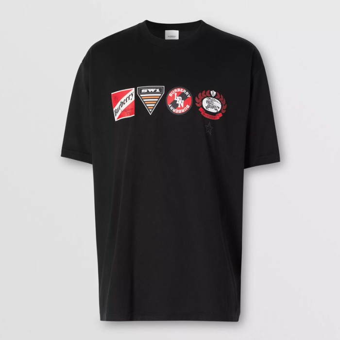 유럽직배송 버버리 남성 로고 그래픽 코튼 오버사이즈 티셔츠 블랙 BURBERRY Man Logo Graphic Cotton Oversized T-shirt 80243181