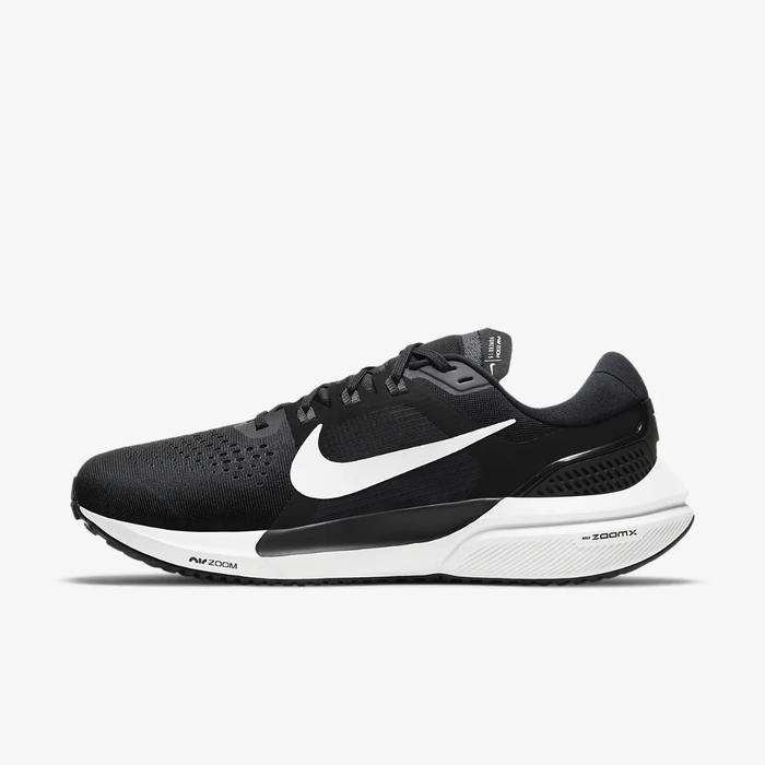 유럽직배송 나이키 NIKE Nike Air Zoom Vomero 15 Men&#039;s Running Shoe (Extra Wide) DD0732-001