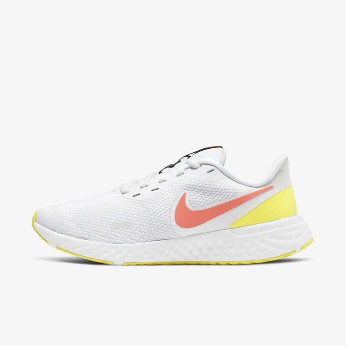 유럽직배송 나이키 NIKE Nike Revolution 5 Women&#039;s Running Shoe BQ3207-107