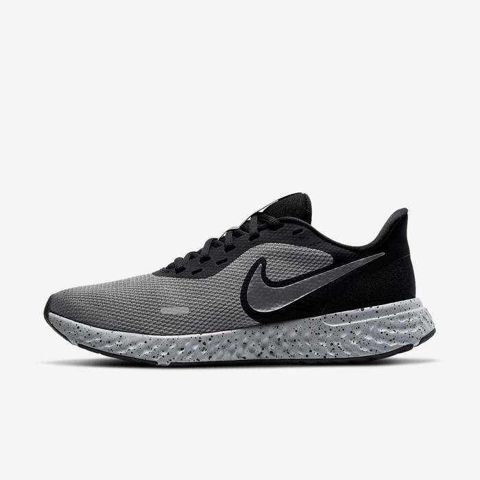 유럽직배송 나이키 NIKE Nike Revolution 5 Premium Men&#039;s Running Shoe CV0159-001