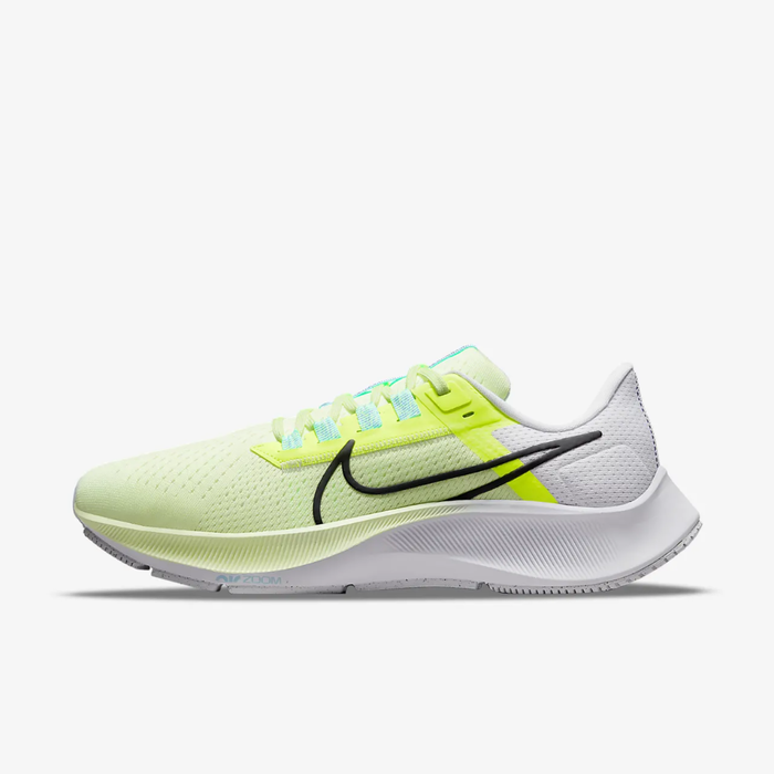 유럽직배송 나이키 NIKE Nike Air Zoom Pegasus 38 Women&#039;s Running Shoe CW7358-700