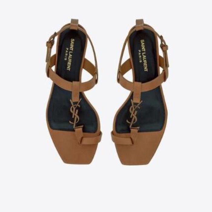 유럽직배송 입생로랑 SAINT LAURENT cassandra flat sandals in smooth leather with gold-tone monogram 664520DWETT9848
