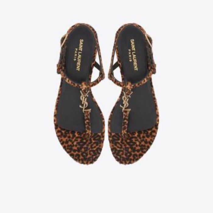 유럽직배송 입생로랑 SAINT LAURENT cassandra flat sandals in leopard-print pony-effect leather with gold-tone monogram 6766372PMTT2094