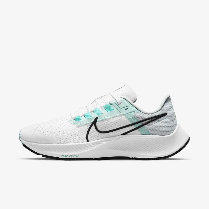 유럽직배송 나이키 NIKE Nike Air Zoom Pegasus 38 Women&#039;s Running Shoe CW7358-102