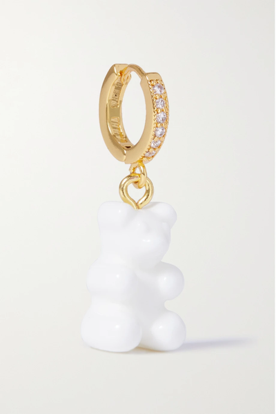 유럽직배송 크리스탈헤이즈 귀걸이 CRYSTAL HAZE JEWELRY Nostalgia Bear gold-plated, resin and cubic zirconia single hoop earring 1647597282946992