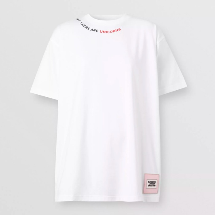 유럽직배송 버버리 여성 쿼트 프린트 코튼 오버사이즈 티셔츠 화이트 BURBERRY Women&#039;s Quote Print Cotton Oversized T-shirt 80295601