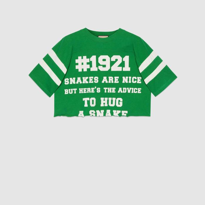 유럽직배송 구찌 GUCCI Gucci - Cropped T-shirt with Gucci 1921 &#039;To Hug a Snake&#039; print 659757XJDHH3521