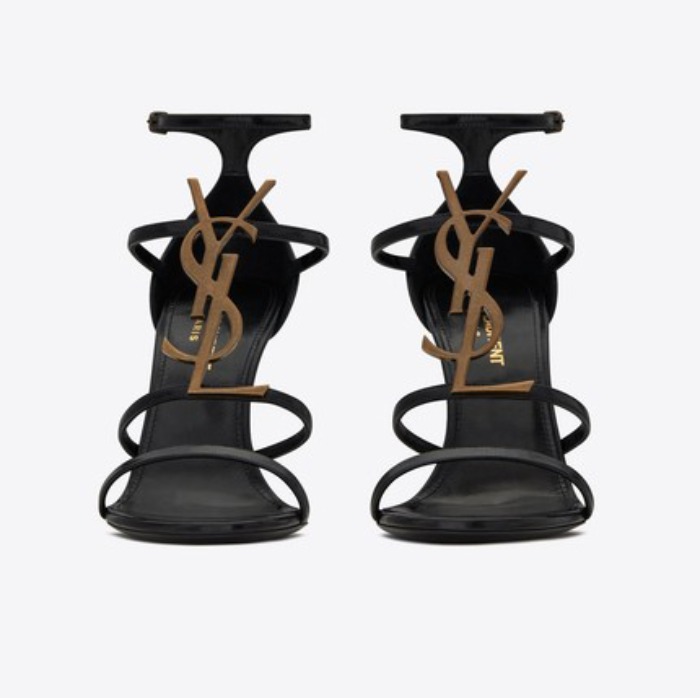 유럽직배송 입생로랑 SAINT LAURENT CASSANDRA sandals in smooth leather with gold-tone logo 6301091Q0TT1000