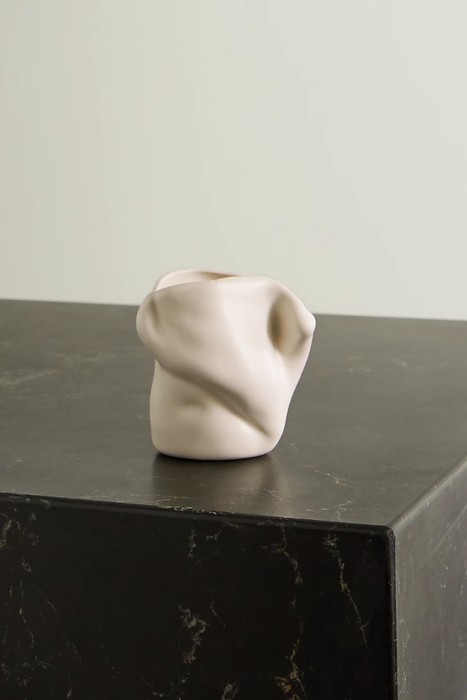 유럽직배송 컴플리티드워크 화병 COMPLETEDWORKS + Ekaterina Bazhenova Yamasaki Postures small ceramic vase 46353151654608716