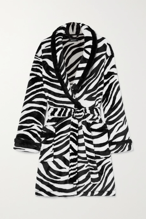 유럽직배송 디케이앤와이 DKNY Winter Warm Up zebra-print fleece robe 13452677153447867
