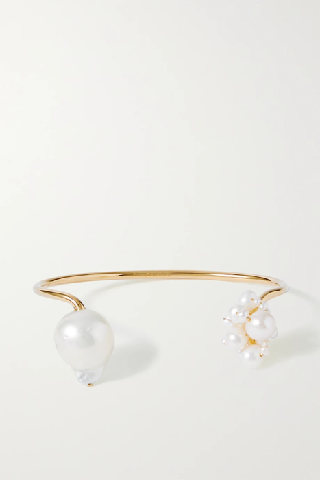 유럽직배송 COMPLETEDWORKS The Valley of the Moons gold-plated pearl cuff 16114163151005811