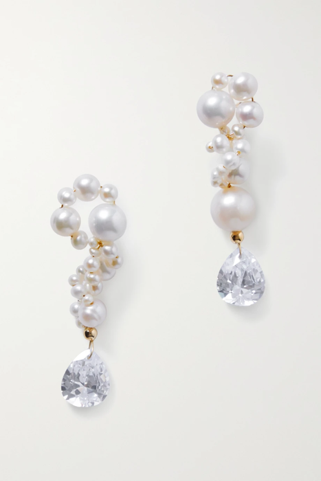 유럽직배송 COMPLETEDWORKS Past in a Future Tense gold-plated, pearl and zirconia earrings 16114163151010030