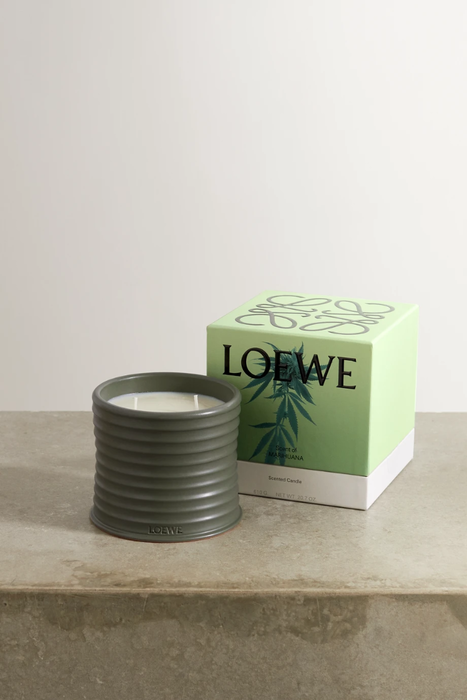 유럽직배송 LOEWE HOME SCENTS Marihuana medium scented candle, 610g 29419655932565248