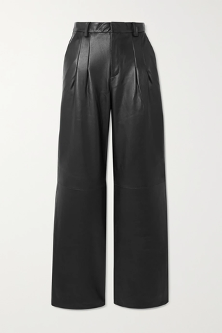 유럽직배송 SPRWMN Pleated leather straight-leg pants 33258524072649937