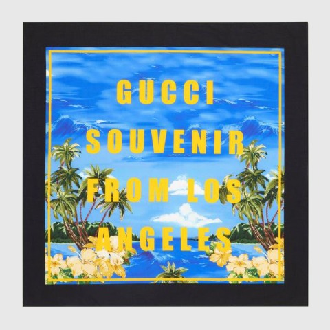 유럽직배송 구찌 스카프 GUCCI &#039;Gucci souvenir from Los Angeles&#039; ocean print cotton scarf 7031084G1014375