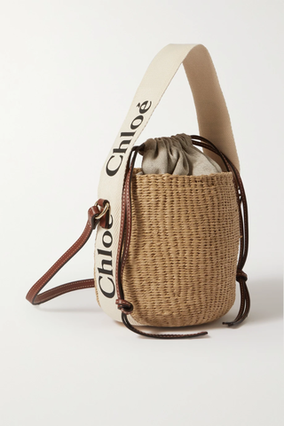 유럽직배송 끌로에 CHLOÉ Woody small leather-trimmed raffia basket bag 1647597284275769